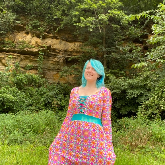 *Meet The Seller* - Picture 3 of 5